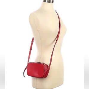 💋 Gap Crossbody Bag